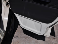2012款 1.0L 手动 超值型