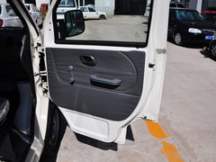2012款 1.0L 手动 超值型