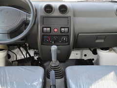 2012款 1.0L 手动 超值型