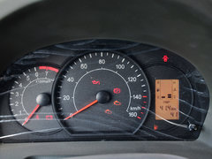 2012款 1.0L 手动 超值型