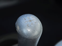 2012款 1.0L 手动 超值型