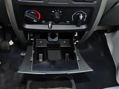 2012款 1.0L 手动 超值型