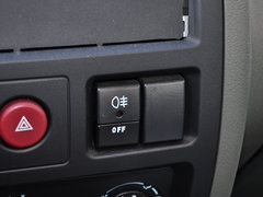 2012款 1.0L 手动 超值型