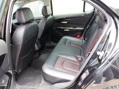2013款 2.0T 自动 豪华版
