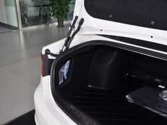 2013款 2.0T 自动 豪华版