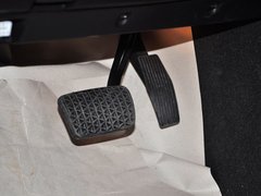 2013款 2.0T 自动 豪华版
