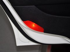 2013款 2.0T 自动 豪华版
