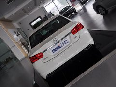 2013款 2.0T 自动 豪华版