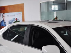 2013款 2.0T 自动 豪华版