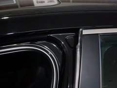 2013款 2.3T 自动 豪华版
