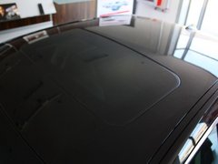 2013款 2.3T 自动 豪华版