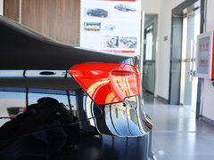 2013款 2.3T 自动 豪华版