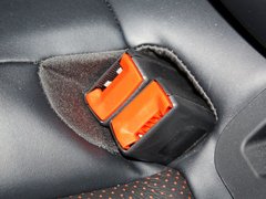 2013款 2.3T 自动 豪华版