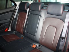 2013款 2.3T 自动 豪华版