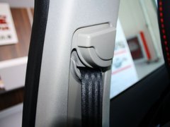2013款 2.3T 自动 豪华版