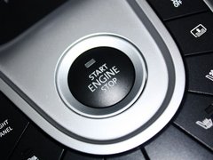 2013款 2.3T 自动 豪华版