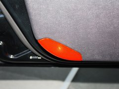 2013款 2.3T 自动 豪华版