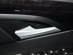 2013款 2.3T 自动 豪华版