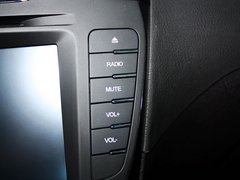 2013款 2.3T 自动 豪华版