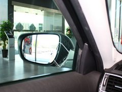 2013款 2.3T 自动 豪华版