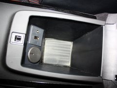 2013款 2.3T 自动 豪华版