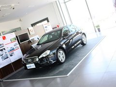 2013款 2.3T 自动 豪华版