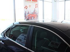 2013款 2.3T 自动 豪华版