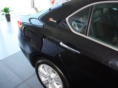 2013款 2.3T 自动 豪华版