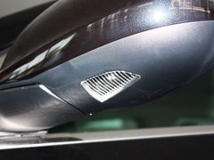 2013款 2.3T 自动 豪华版