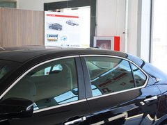 2013款 2.3T 自动 豪华版
