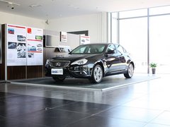 2013款 2.3T 自动 豪华版