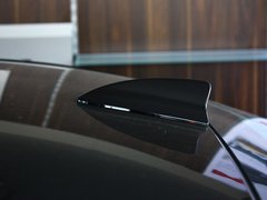 2013款 2.3T 自动 豪华版