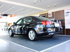 2013款 2.3T 自动 豪华版