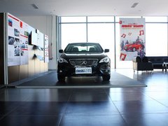 2013款 2.3T 自动 豪华版
