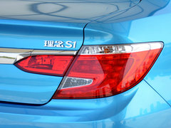 2014款 1.5L 自动 豪华型