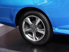 2014款 1.5L 自动 豪华型