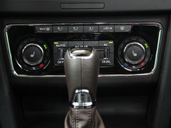2013款 2.0TSI DSG L&K限量版