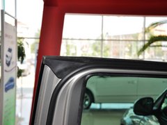 2013款 1.8T DCT 尊贵版 5座