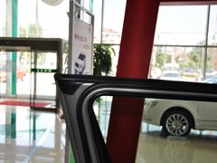 2013款 1.8T DCT 尊贵版 5座