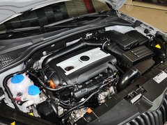 2013款 1.8T DCT 尊贵版 5座