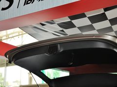 2013款 1.8T DCT 尊贵版 5座