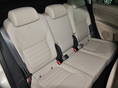 2013款 1.8T DCT 尊贵版 5座