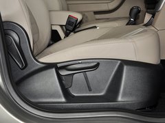 2013款 1.8T DCT 尊贵版 5座
