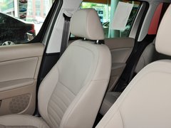 2013款 1.8T DCT 尊贵版 5座