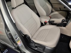 2013款 1.8T DCT 尊贵版 5座