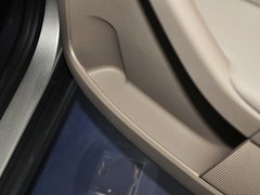 2013款 1.8T DCT 尊贵版 5座