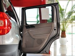 2013款 1.8T DCT 尊贵版 5座
