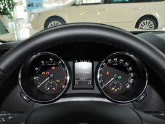 2013款 1.8T DCT 尊贵版 5座