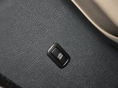 2013款 1.8T DCT 尊贵版 5座