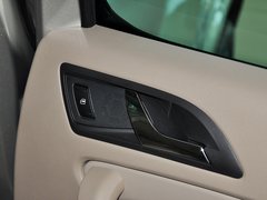 2013款 1.8T DCT 尊贵版 5座
